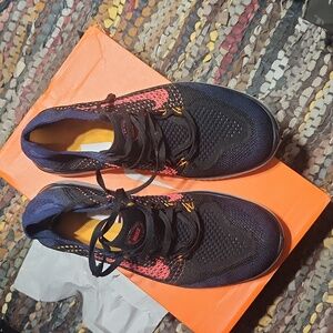 Nike free RN fly flyknit Men size 8
